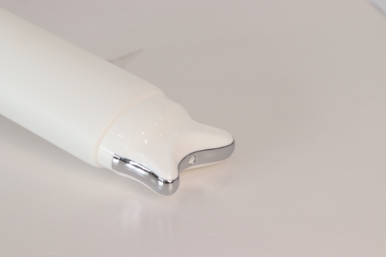 Lotion D50mm Plastic Oval Neck Massage Custom Cosmetic Tubes
